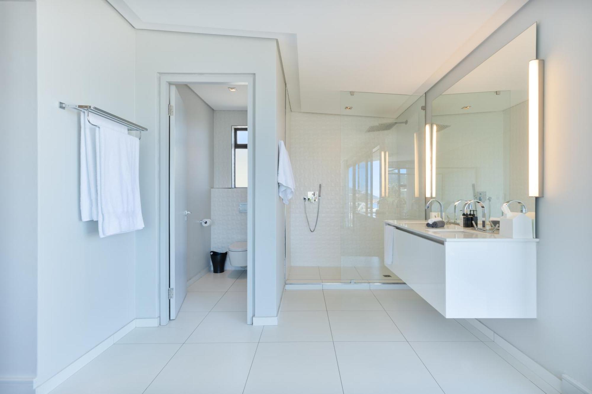 Amara 2 -designer Penthouse With Solar Power * Cape Town